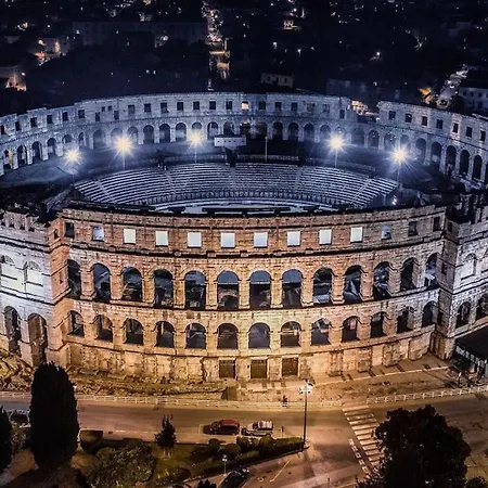 Oasis Apartament Pula